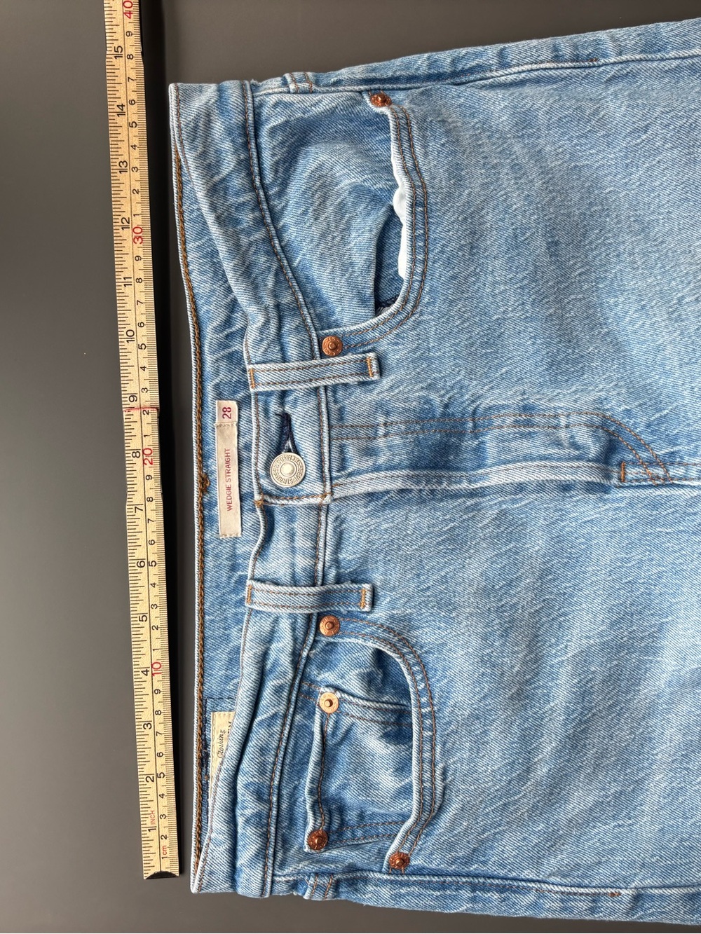 Levi’s Wedgie Straight Jeans- 28 - Picture 6 of 8